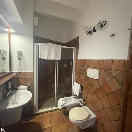 Capomulini 3 Stelle Отель