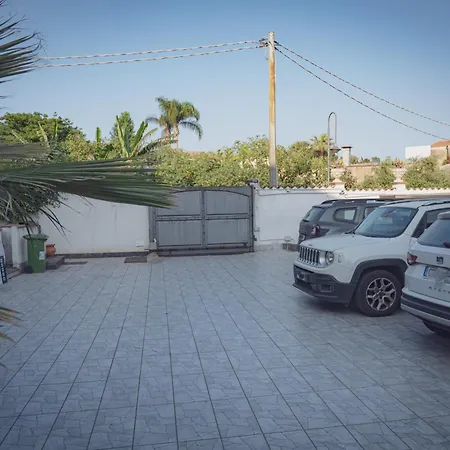 فندق Capomulini 3 Stelle