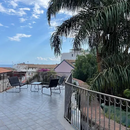 Capomulini 3 Stelle Hotel Acireale