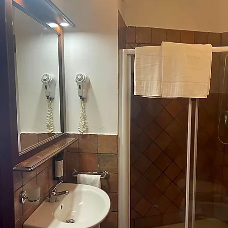 Hotel Capomulini 3 Stelle