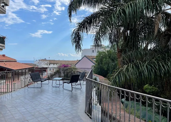 Capomulini 3 Stelle Hotel Acireale